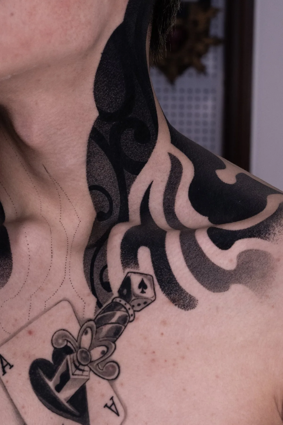 Abstract / Body Flow tattoo on the shoulder & neck by Moussa in Shanghai