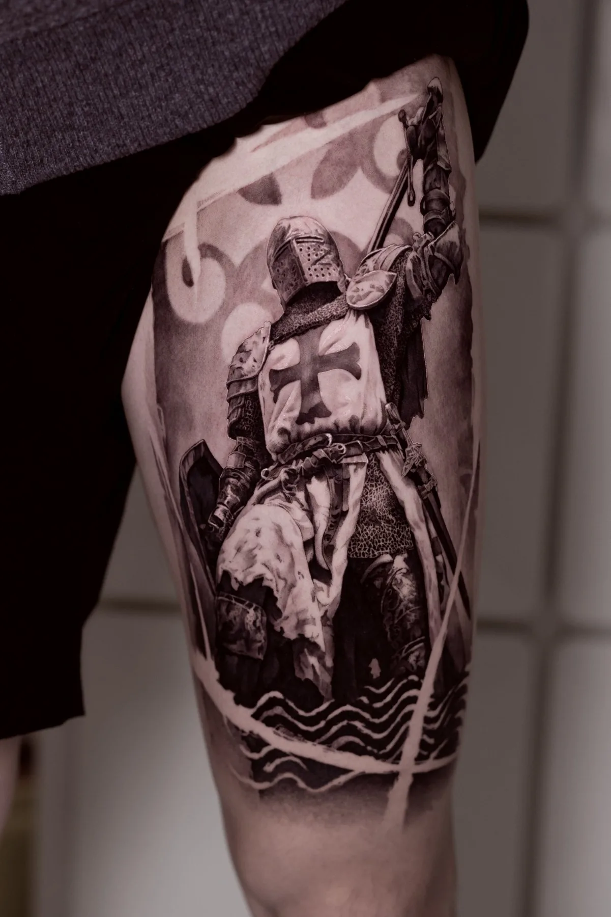 Crusader / Thigh tattoo on the thigh by Moussa in Shanghai